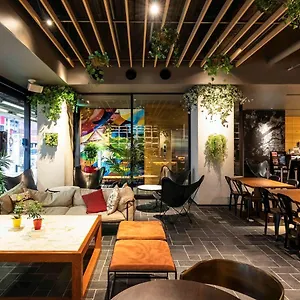 *** Hotel Ibis Umeda Japon